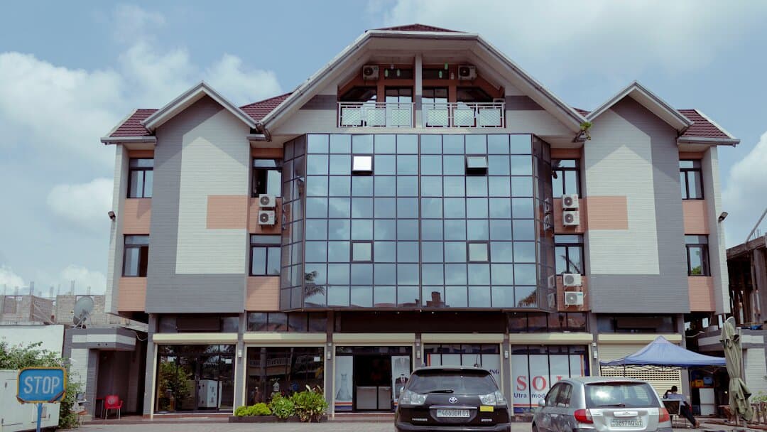 Jadoby Hotel